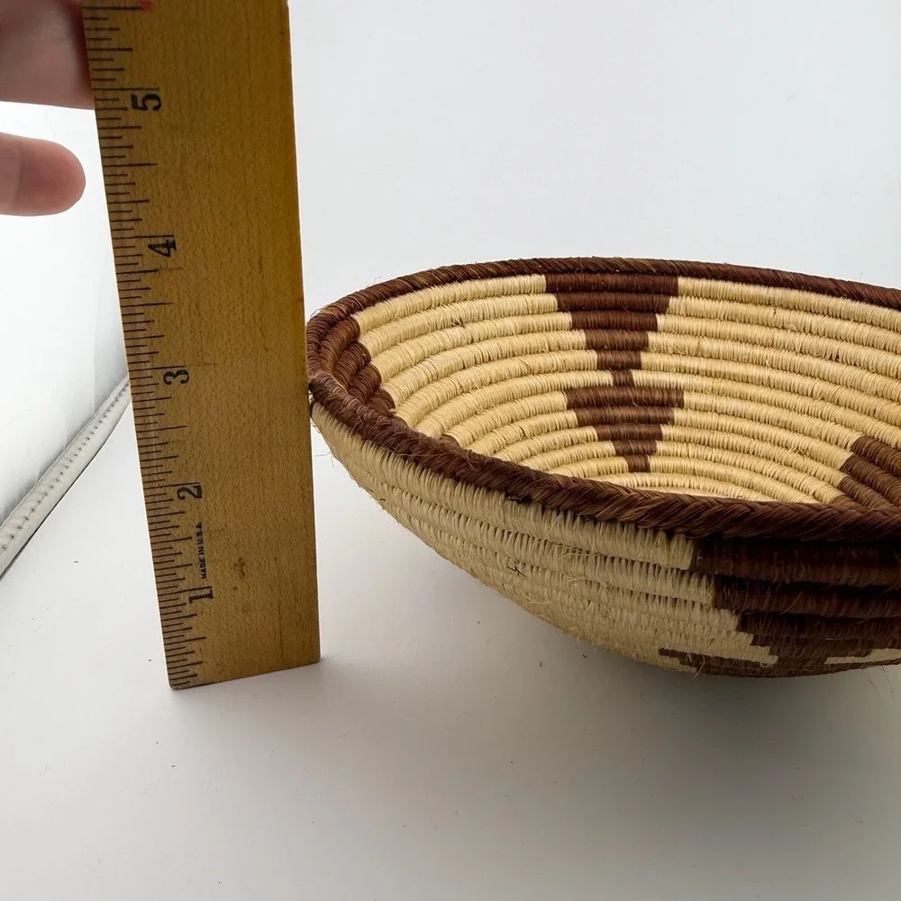 Woven Coiled Basket Bowl 8in Brown Beige Excellent Geometric Boho
